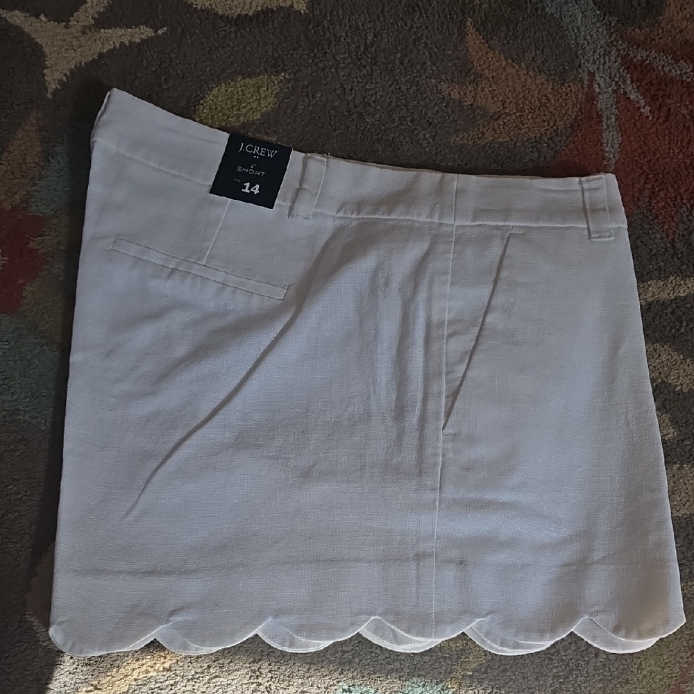 J. Crew High Waist White Scalloped Shorts NWT - Picture 2 of 3